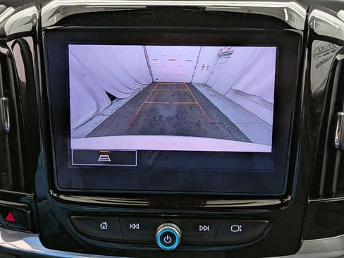 Used 2023 Chevrolet Traverse LT AWD/4WD image 30