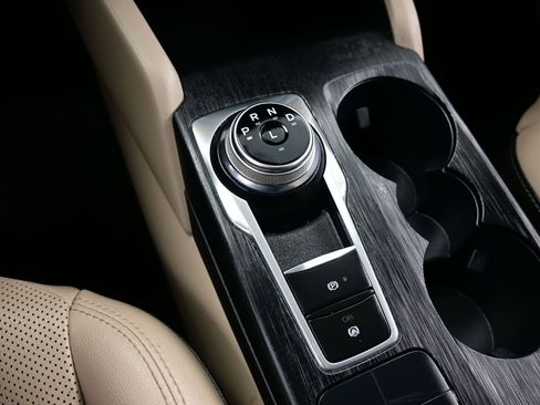 Used 2021 Ford Escape SEL image 21