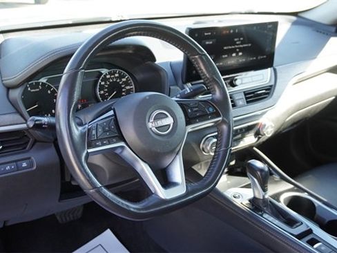 Used 2023 Nissan Altima 2.5 SL image 20