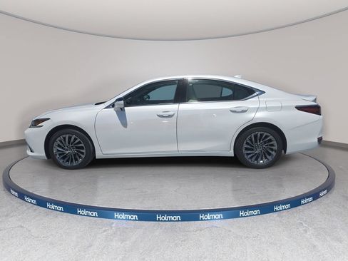 Used 2024 Lexus ES 300h w/ Technology Package FWD image 9