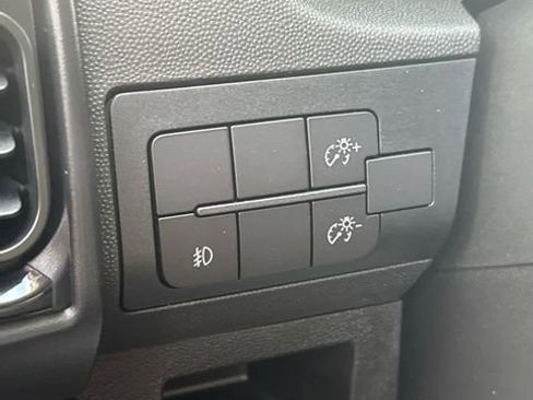 New 2026 RAM ProMaster 3500 w/ Premium Convenience Group image 11