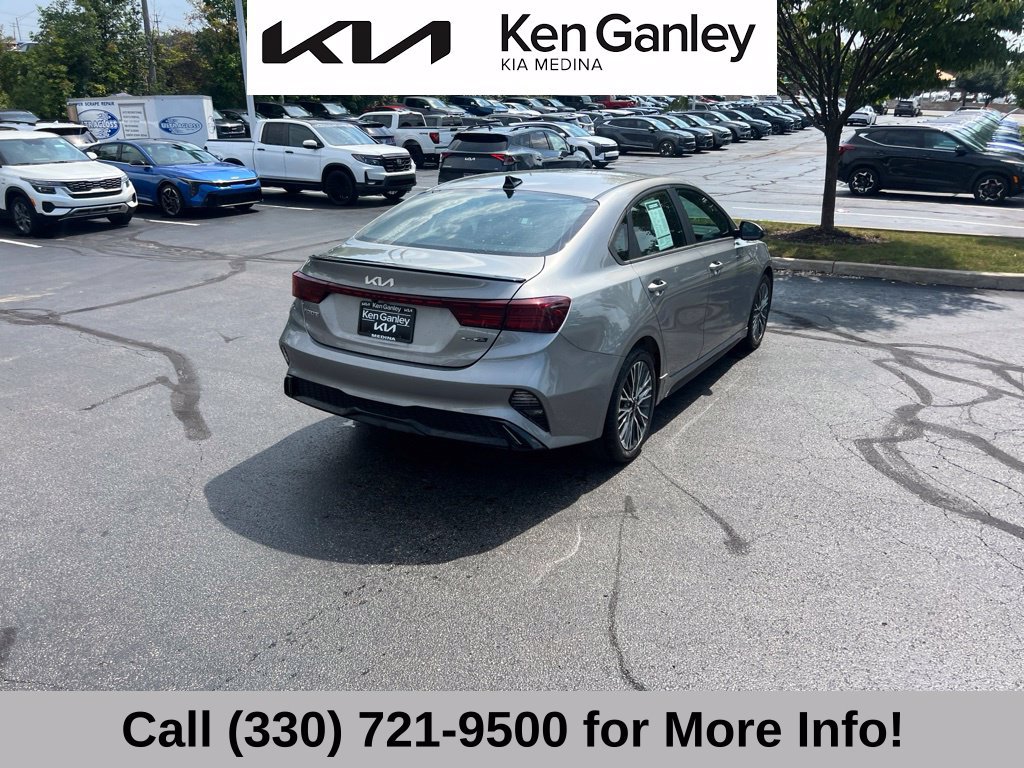 Certified 2023 Kia Forte GT-Line w/ GT-Line Technology Package FWD image 9