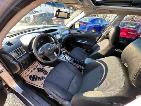 Used 2011 Subaru Forester 2.5X Premium image 9