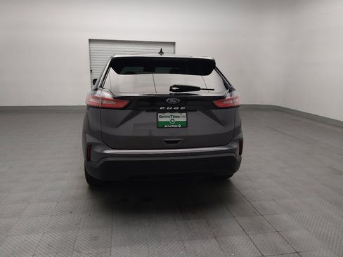 Used 2021 Ford Edge SE FWD image 6