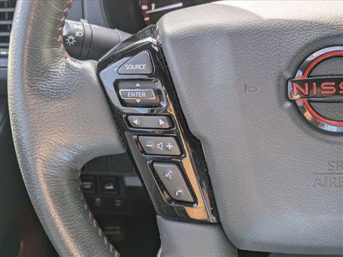 Used 2024 Nissan Frontier PRO-4X w/ Pro Premium Package image 12