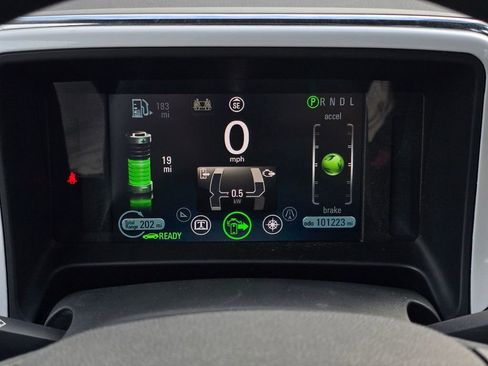 Used 2013 Chevrolet Volt image 26