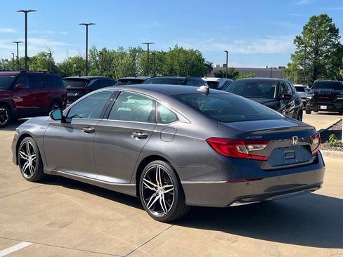 Used 2022 Honda Accord Touring image 10