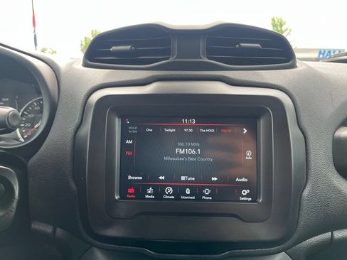 Used 2021 Jeep Renegade Sport AWD/4WD image 17