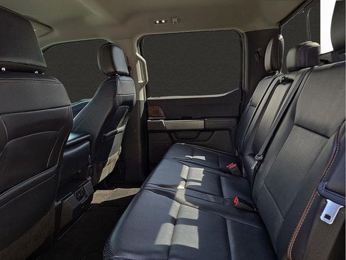 Used 2021 Ford F150 Lariat image 8