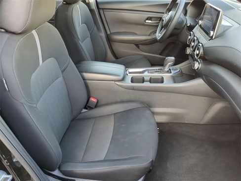 Used 2024 Nissan Sentra SV image 27