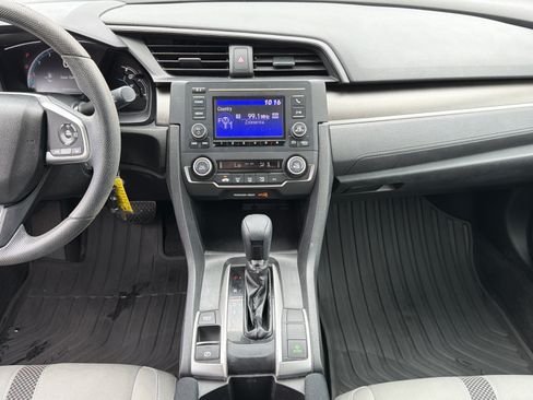 Used 2019 Honda Civic LX image 10