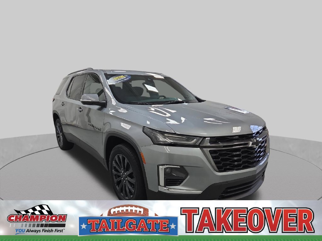 Used 2023 Chevrolet Traverse RS AWD/4WD image 9