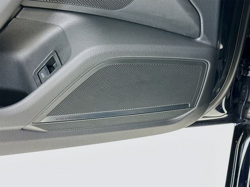 Used 2021 Audi A6 Premium Plus w/ Premium Plus Package image 20