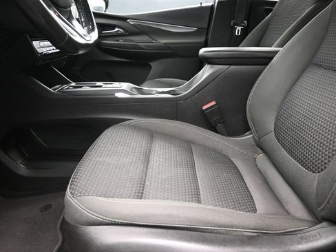 Used 2022 Chevrolet Bolt LT FWD image 13