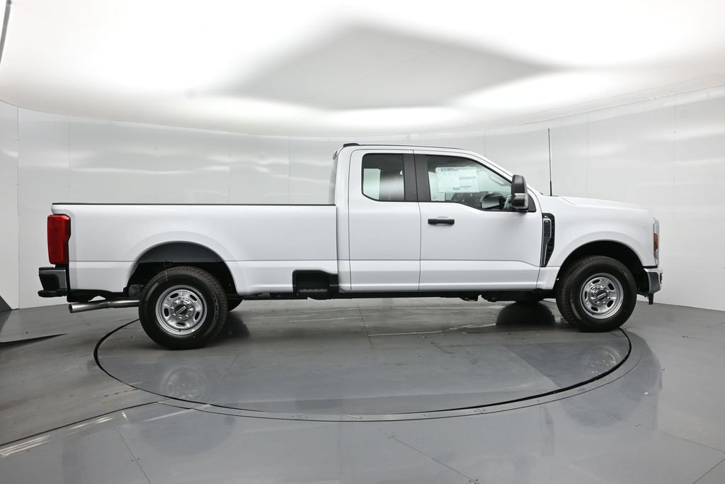 New 2026 Ford F250 XL w/ XL Chrome Package RWD image 19