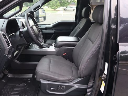 Used 2016 Ford F150 XLT w/ Equipment Group 302A Luxury AWD/4WD image 19