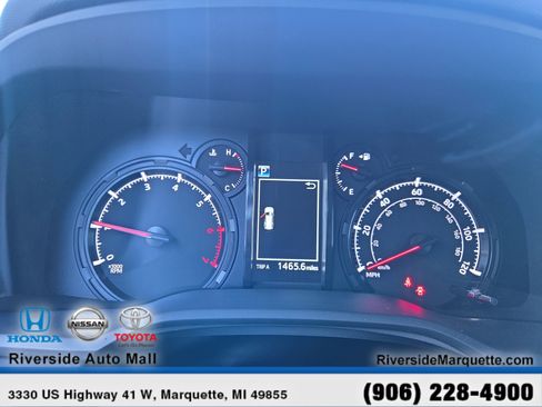 Used 2024 Toyota 4Runner SR5 AWD/4WD image 16