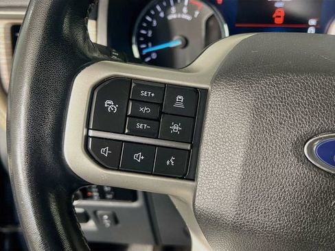 Used 2023 Ford Expedition Limited RWD image 17