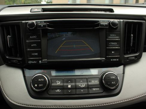 Used 2017 Toyota RAV4 XLE w/ All Weather Liner Package AWD/4WD image 35