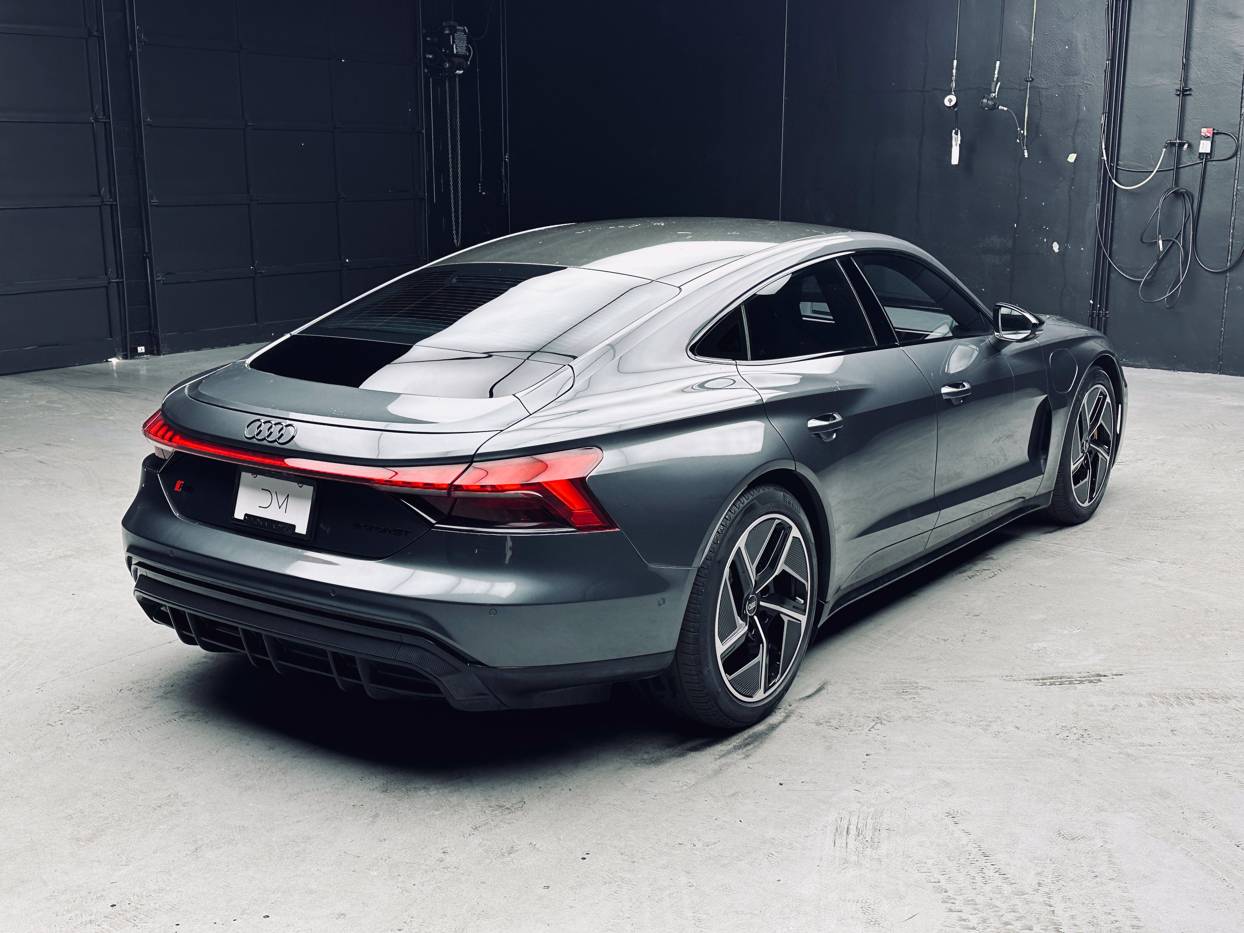 Used 2023 Audi RS e-tron GT w/ Carbon Performance Package AWD/4WD image 6