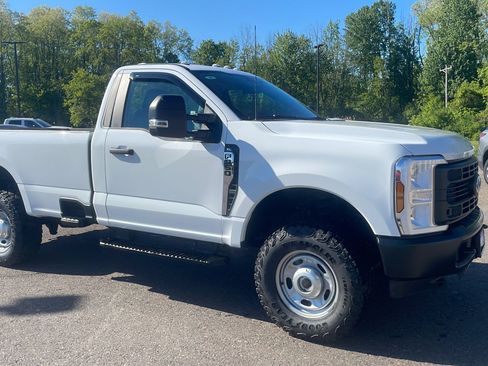 Certified 2025 Ford F350 XL w/ XL Off-Road Package AWD/4WD image 29
