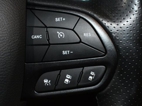 Used 2022 Dodge Durango GT RWD image 32