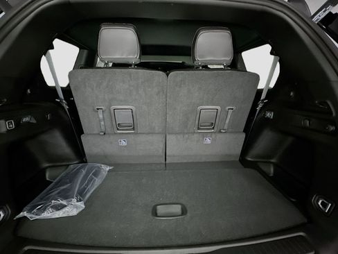 New 2025 Jeep Grand Cherokee L Altitude image 31