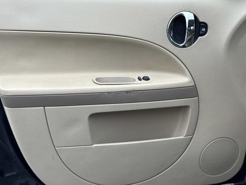 Used 2008 Chevrolet HHR LT w/ LT Preferred Equipment Group image 22