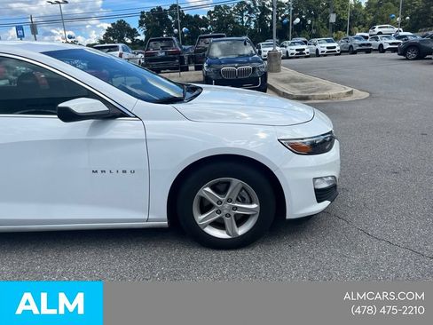 Used 2024 Chevrolet Malibu LT FWD image 13