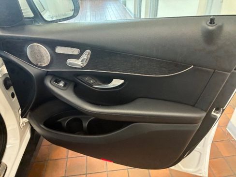 Used 2021 Mercedes-Benz GLC 300 4MATIC Coupe w/ Multimedia Package image 27