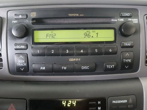 Used 2006 Toyota Corolla LE FWD image 13