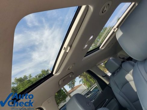 Used 2021 Buick Enclave Essence w/ Sound and Sites Package FWD image 19