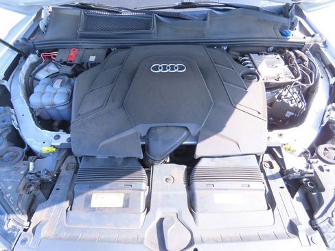 Used 2021 Audi Q7 3.0T Premium Plus AWD/4WD image 13