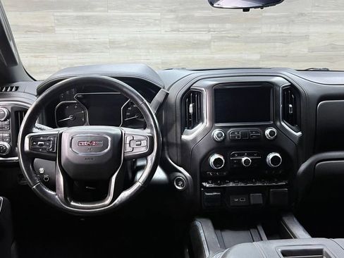 Used 2021 GMC Sierra 3500 AT4 w/ AT4 Premium Plus Package AWD/4WD image 2
