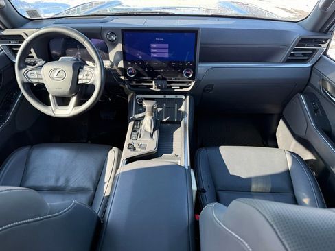 Certified 2024 Lexus GX 550 w/ Accessory Package (2T) image 15