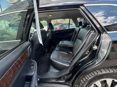 Used 2017 Subaru Outback 2.5i Limited AWD/4WD image 22