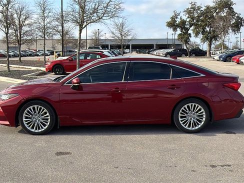 Certified 2021 Toyota Avalon Limited w/ Advanced Safety Package image 2