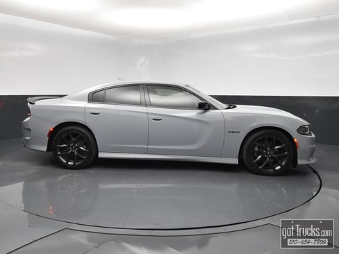 Used 2022 Dodge Charger R/T w/ Blacktop Package RWD image 48