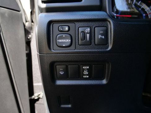 Used 2018 Toyota 4Runner Limited image 15