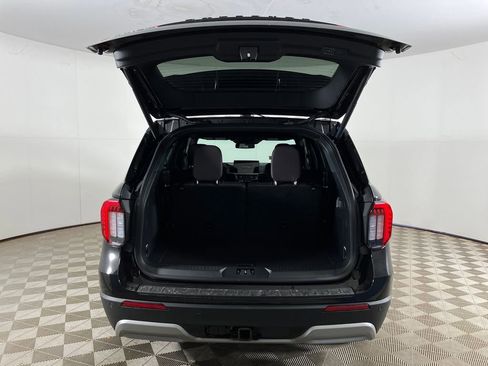 New 2026 Ford Explorer Platinum image 30