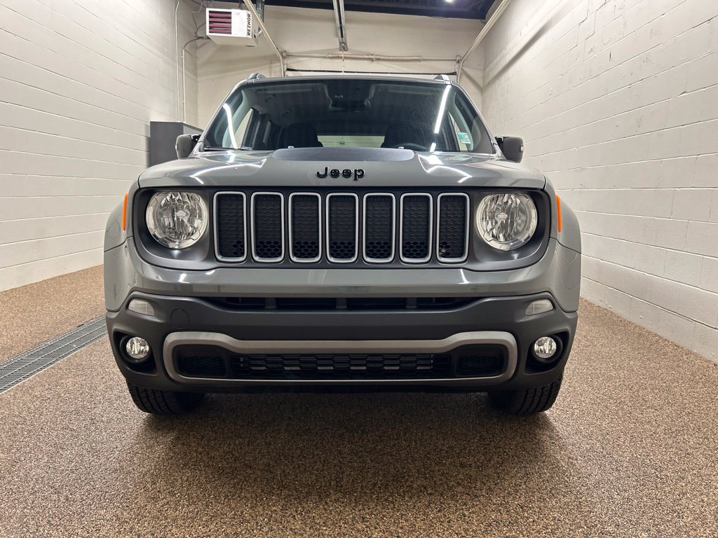 Used 2023 Jeep Renegade Latitude AWD/4WD image 7