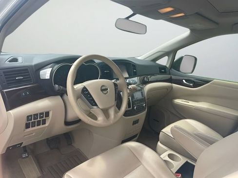 Used 2016 Nissan Quest Platinum FWD image 12