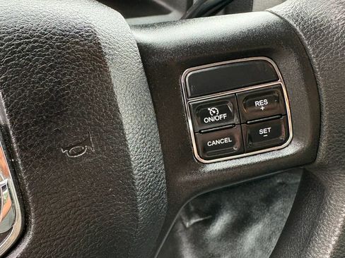 Used 2018 RAM 2500 Tradesman w/ Chrome Appearance Group AWD/4WD image 19