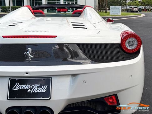 Used 2014 Ferrari 458 Spider RWD image 51