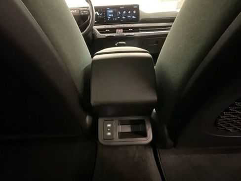 Used 2025 Kia K4 EX FWD image 26