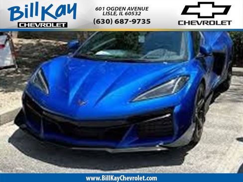 Used 2022 Chevrolet Corvette Stingray Premium Cpe w/ Z51 Performance Package image 1
