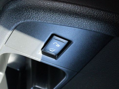 Used 2025 Nissan Armada PRO-4X AWD/4WD image 23