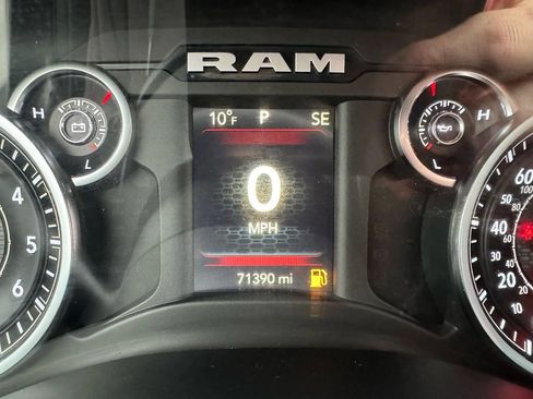 Used 2021 RAM 1500 Big Horn image 8