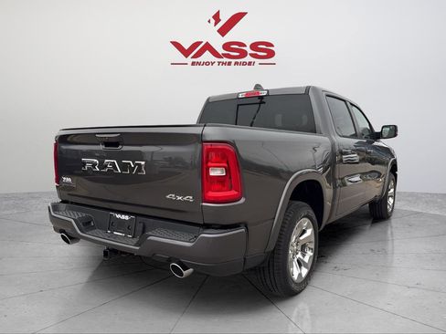 New 2026 RAM 1500 Big Horn AWD/4WD image 9