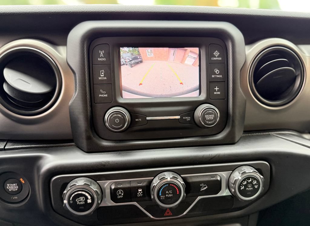 Used 2020 Jeep Wrangler Unlimited Sport S AWD/4WD image 31